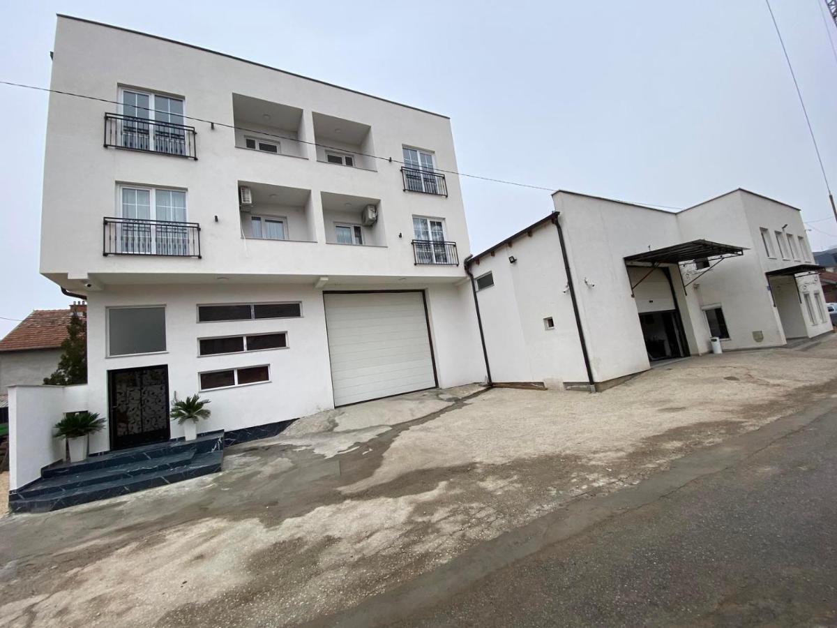 White Apartments Kosovo Polje 외부 사진